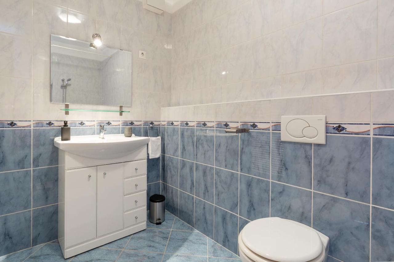 Super Central, 2-Bedroom Apartment With Terrace Budapest Exterior foto